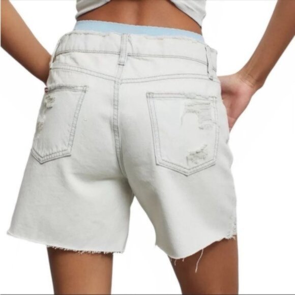 Urban Outfitters | BDG Dropped Waist Distressed Destroy Denim Short Light Blue - Picture 8 of 12